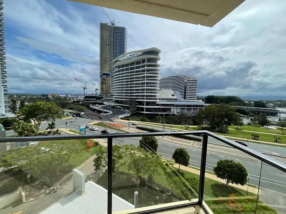 Bb On The Park 502 Apartment Gold Coast